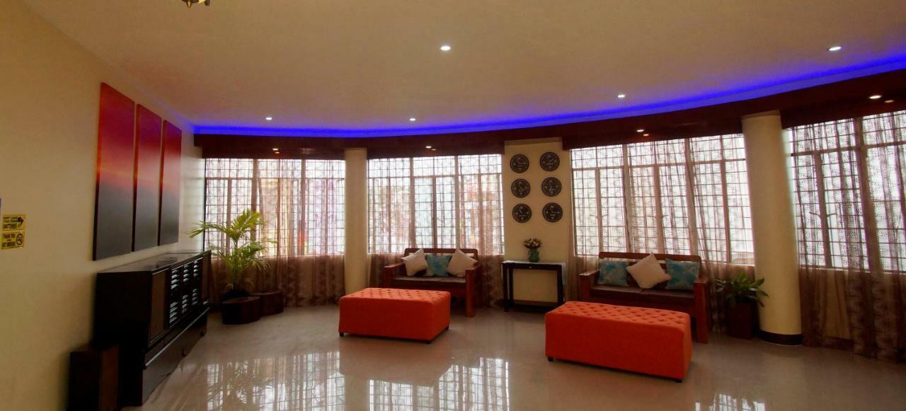 Hacasi Hotel Anibong エクステリア 写真